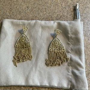 COPY - Kendra Scott earrings